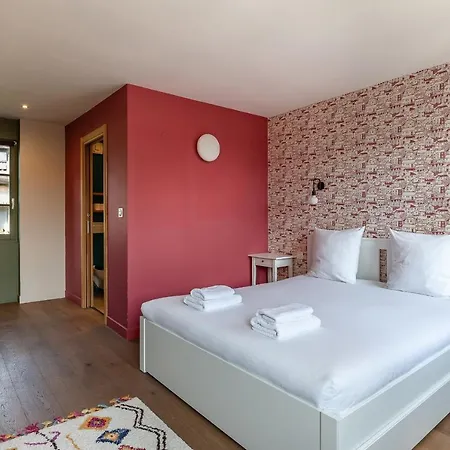 Le Puits De Lumiere - Inverted Duplex - 6p- Full Historic Center 아파트